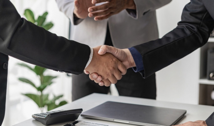 PERUBAHAN KIK & PROSPEKTUS REKSA DANA SEQUIS EQUITY MAXIMA
